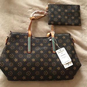 Brown/ Tan Leather Travel Purse includes Wallet!